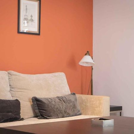 Apartamento Nuevo Junto A La Catedral De Sevilla Екстер'єр фото