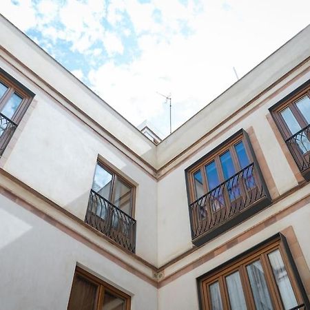 Apartamento Nuevo Junto A La Catedral De Sevilla Екстер'єр фото