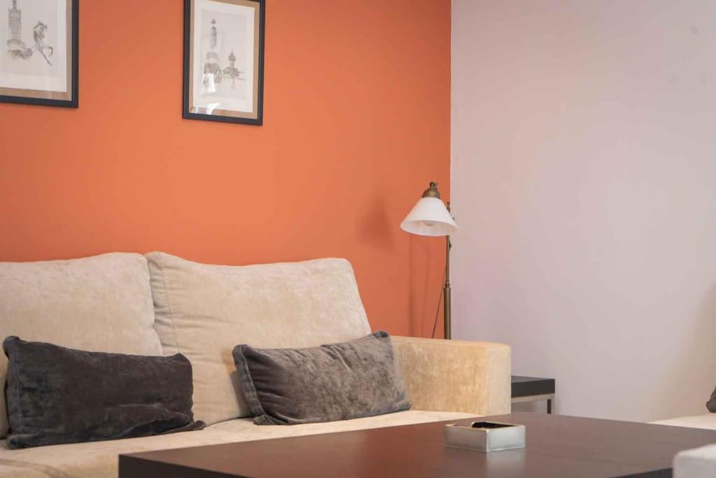 Apartamento Nuevo Junto A La Catedral De Sevilla Екстер'єр фото