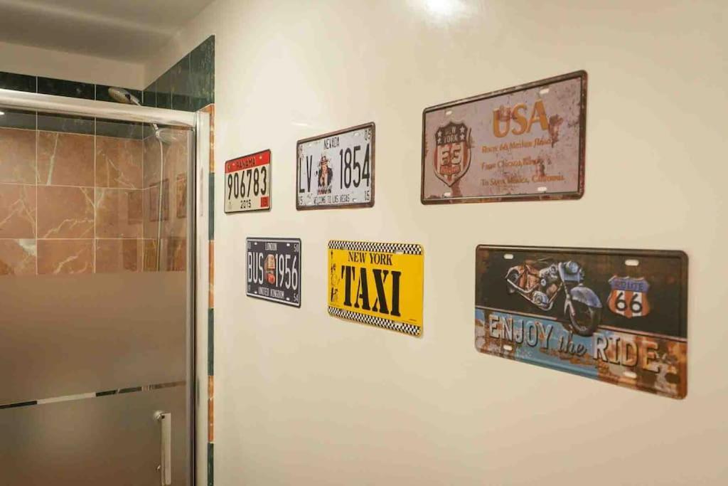 Apartamento Nuevo Junto A La Catedral De Sevilla Екстер'єр фото